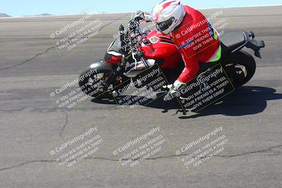 media/May-06-2024-Moto Forza (Mon) [[b33359f27d]]/1-Advanced/Session 2 (Bowl)/